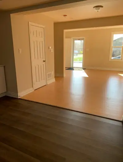 3 Bedroom Townhouse (middle unit)