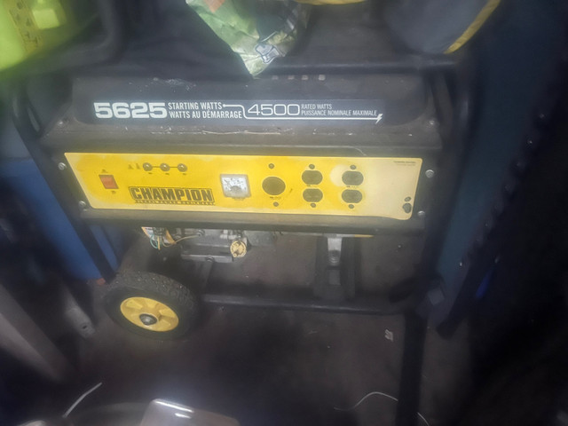 Champion generator  in Outdoor Tools & Storage in La Ronge