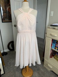 New With Tags Dress Size 18 (22 in bridal)