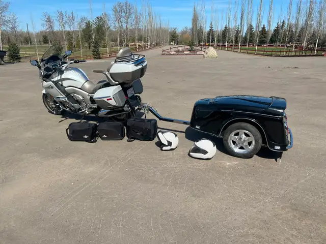 2014 BMW 1600 GTL Exclusive c/w trailer in Sport Touring in Strathcona County - Image 11