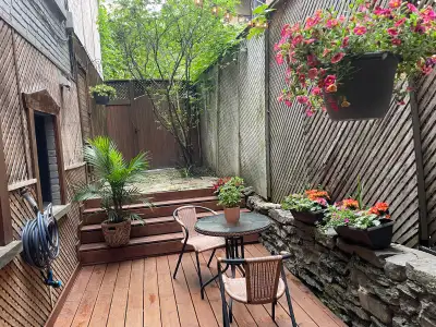 Appartement 3 ½, MEUBLÉ, TOUT INCLUS, Plateau Mont-Royal Magnifique appartement 3 ½ style loft de 75...