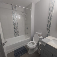Lowest priced 3 bedroom townhouse in the heart of Mississauga.63251762975233124