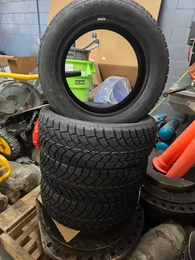 4 brand New ever mounted Snow Lepard Tires. Reasoned for selling - car was written - off.