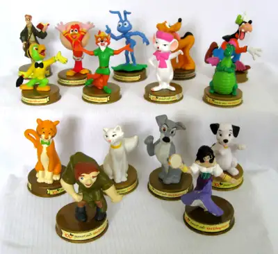 FIGURINES Mac DONALDS 100 ANS DE MAGIE DISNEY 3$ CHAQUE AU CHOIX, View more