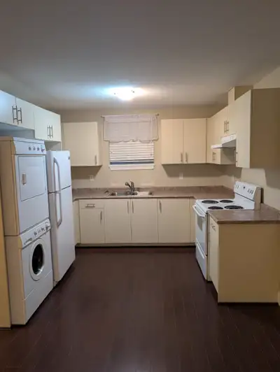 $1,900 / 2 Bed /1 Bath Basement Suite for Rent – Langley