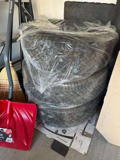 Continental VikingContact 7 winter tires on rims, in EXCELLENT condition, originally on a 2021 Honda...