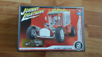 New Boxed Johnny Lightning Barris Ice Cream Truck Kit With Bonus