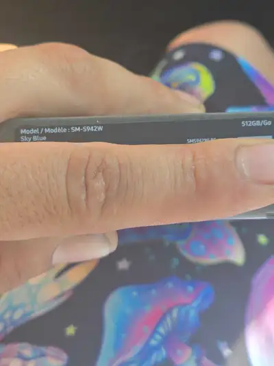 512gb brand new not even open s26, View more
