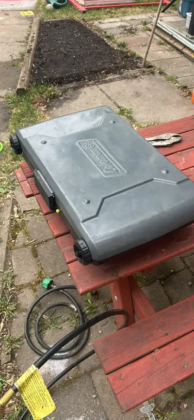 Coleman propane grill/1 burner stove, View more
