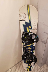 New 125cm Firefly Snowboard with Firefly Bindings