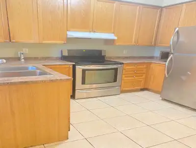 Available 1 master bedroom on 2nd floor with private bathroom and walk-in closet, $1250per month. Al...