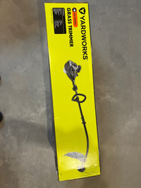 BNIB Yardworks 25CC Curved Shaft Gas Grass Trimmer