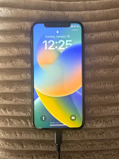 - Good condition, no scratches etc. - Camera great but struggles to focus for video - Battery health...