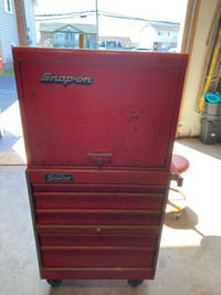 Snap on roll and top box