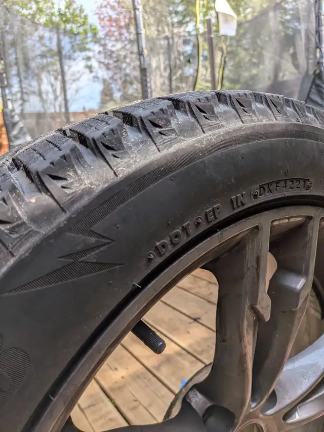 Winter Tires on Rims (Michelin X-Ice, 225/50R18) - Lightly Used in Tires & Rims in City of Toronto - Image 6