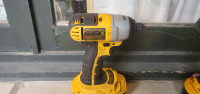 DEWALT 18V Impact Driver, 1/4-Inch, DC825 WITH BATTERY