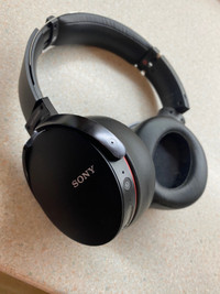 Écouteurs Sony avec fil - comme neuf
