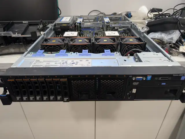 IBM M4 x3650, 2 x 2650v2, 8 hot-swap HDD, dual PS servers in Servers in Ottawa - Image 2