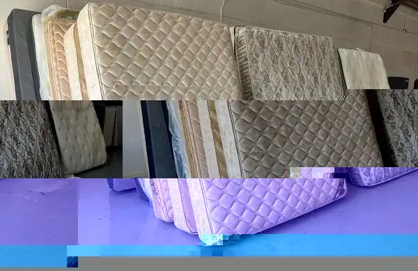 ⚜️ LIGHTLY QUEEN DOUBLE AND SINGLE SIZE USED MATTRESSES FOR in Beds & Mattresses in Delta/Surrey/Langley - Image 9