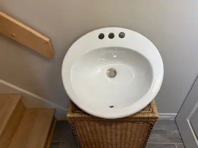 Lavabo salle de bain - Bathroom sink, View more