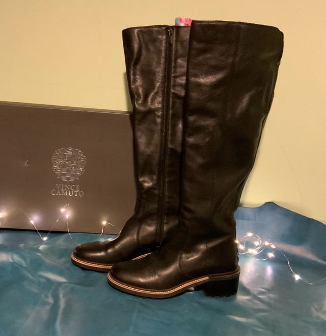 sz 10 Vince Camuto leather boots in Women's - Shoes in Strathcona County - Image 4