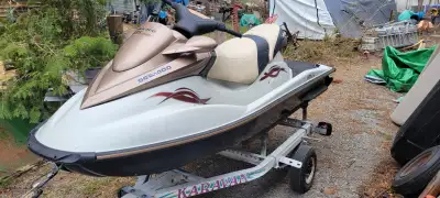 Only 81 original hours, no engine work. Brand new seat covers, New decals. Fuel Injected . Oil Injec...