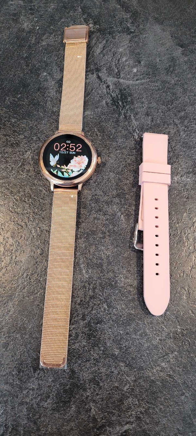 Smart watch iOS and android compatible in Jewellery & Watches in Moncton
