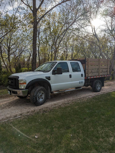 2008 Ford F-350 4X4 9FT Flat Deck *Private Sale*