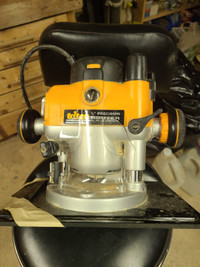 Triton 3 1/2 HP Router