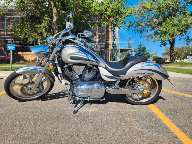 Victory Vegas Jackpot 1650cc in Street, Cruisers & Choppers in Edmonton - Image 2