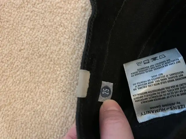 Citizens of Humanity Jeans Avedon (Ultra) Skinny in Size 25 in Women's - Bottoms in City of Toronto - Image 4