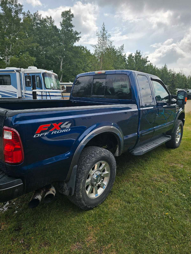 2008 Ford F350 6.4L Powerstroke Supercab in Cars & Trucks in Red Deer - Image 4