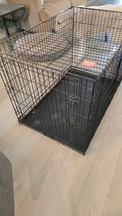 Large dog kennel, View more