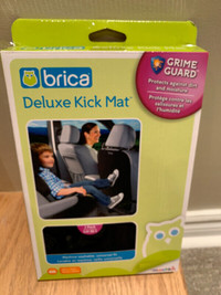 Brica Deluxe Kick Mat