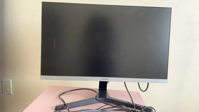 computer monitor （sumsung） in Other in City of Toronto - Image 2