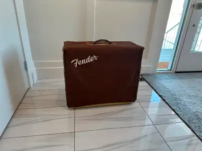 Fender Hot Rod DeVille Amp 2X12 60W  3 channels, View more