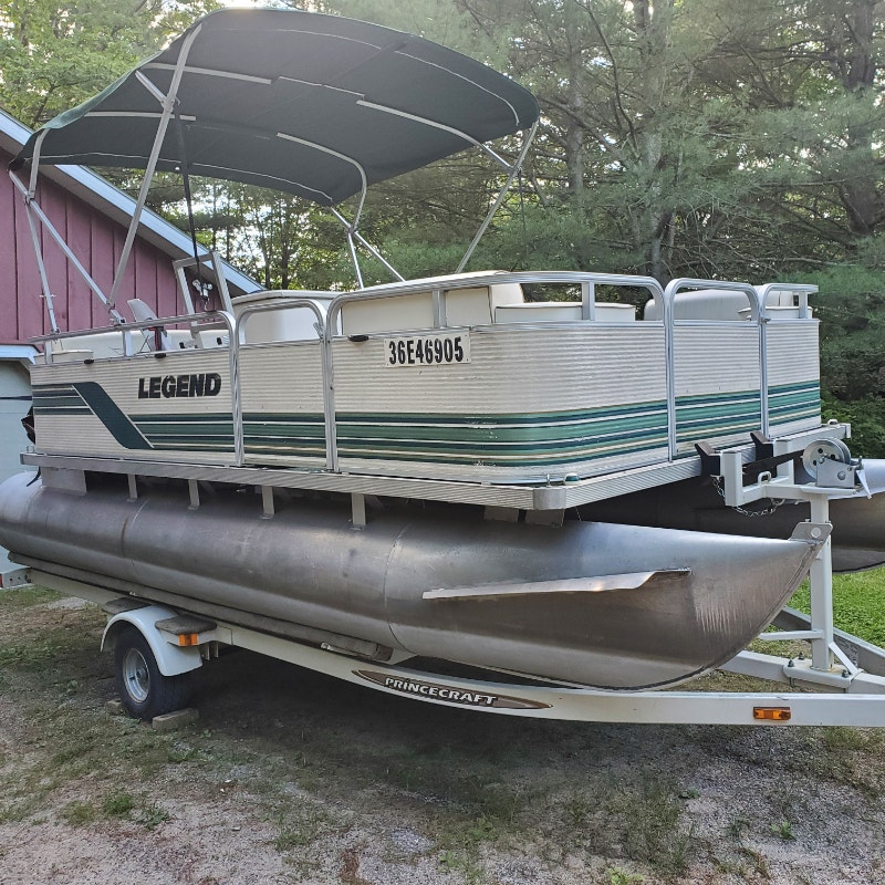 2001 22' Pontoon Boat Powerboats & Motorboats Kingston Kijiji