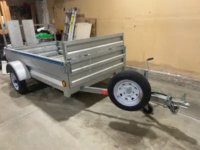 Selling a Stirling 48-084-TLR galvanized utility trailer in excellent condition. Perfect for hauling...