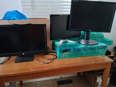 Monitor computer screen for sale