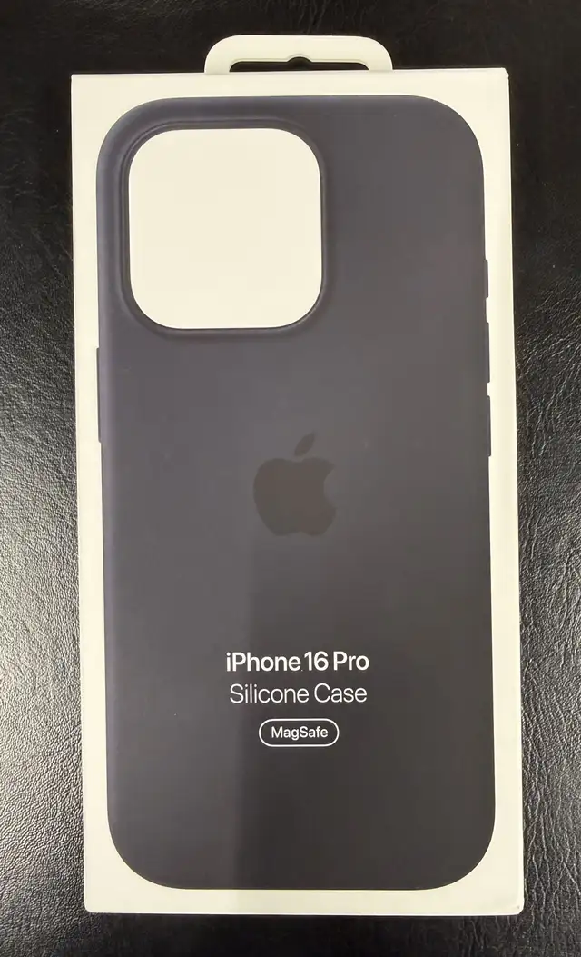 Apple IPhone 16 Pro Silicone Case in Cell Phone Accessories in Owen Sound - Image 3