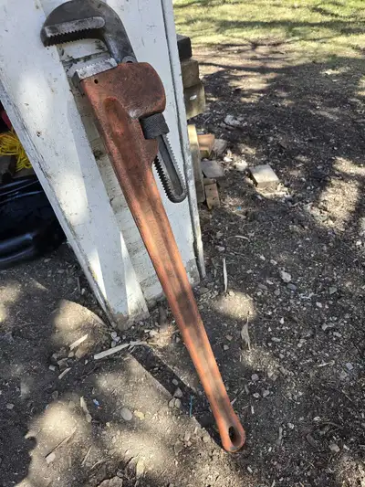36in pipe wrench, View more