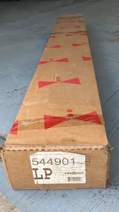 Truxedo Tonneau cover 544901 LP Brand new still in the box Traded pickup off Fits 09-18 Ram pickups...
