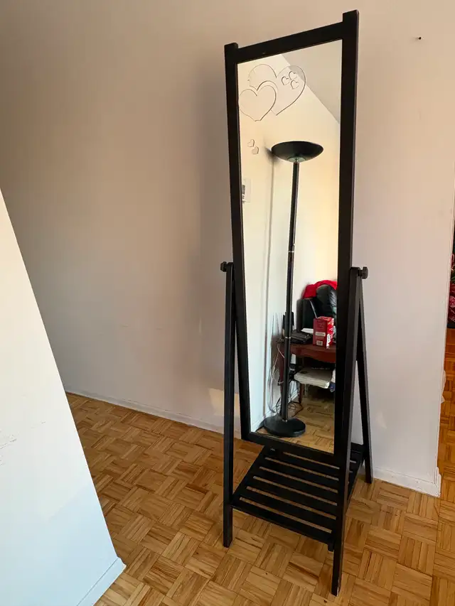 Grand miroir sur pied / Big standing mirror in Home Décor & Accents in Laval / North Shore - Image 2