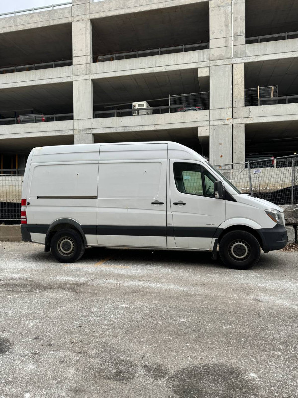 2016 Mercedes-Benz Sprinter RWD 2500 144 in Cars & Trucks in Markham / York Region - Image 2