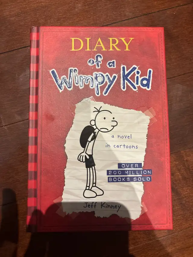 Diary of a wimpy kid book 1 in Children & Young Adult in Oakville / Halton Region - Image 2