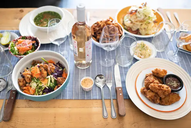 Sous-chef de cuisine in Bar, Food & Hospitality in Québec City - Image 4