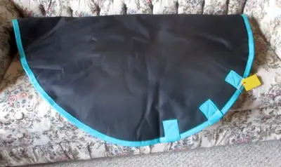 Horse Neck cover, 1200 denier poly outer, smooth quilted insulated inner, black with turquoise trim,...