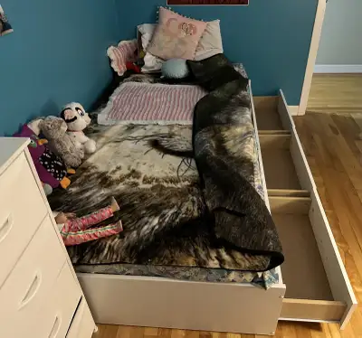 Lit simple, View more