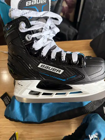 Youth Bauer hockey equipment, View more