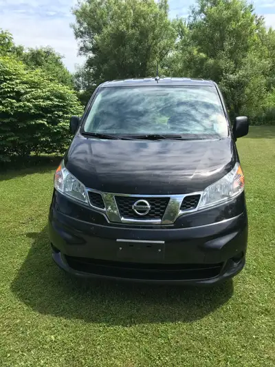 Compact cargo van. Inspection good until June 2027. Extra set of steel rims included.